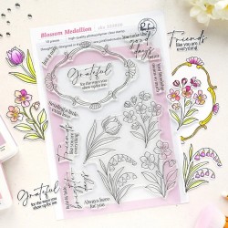 PINKFRESH STUDIO BLOSSOM MEDALLION CLEAR STAMP - SUNLIT MANOR COLLECTION